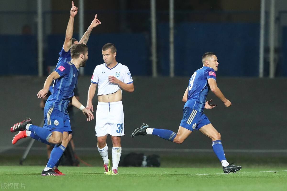 关于佛罗伦萨阵中外援初见效果,球队展现新活力的信息 关于佛罗伦萨阵中外援初见效果,球队展现新活力的信息