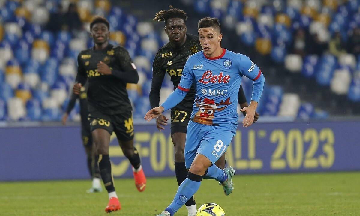 关于桑普多利亚客场不敌那不勒斯,遭遇挫败的信息 关于桑普多利亚客场不敌那不勒斯,遭遇挫败的信息