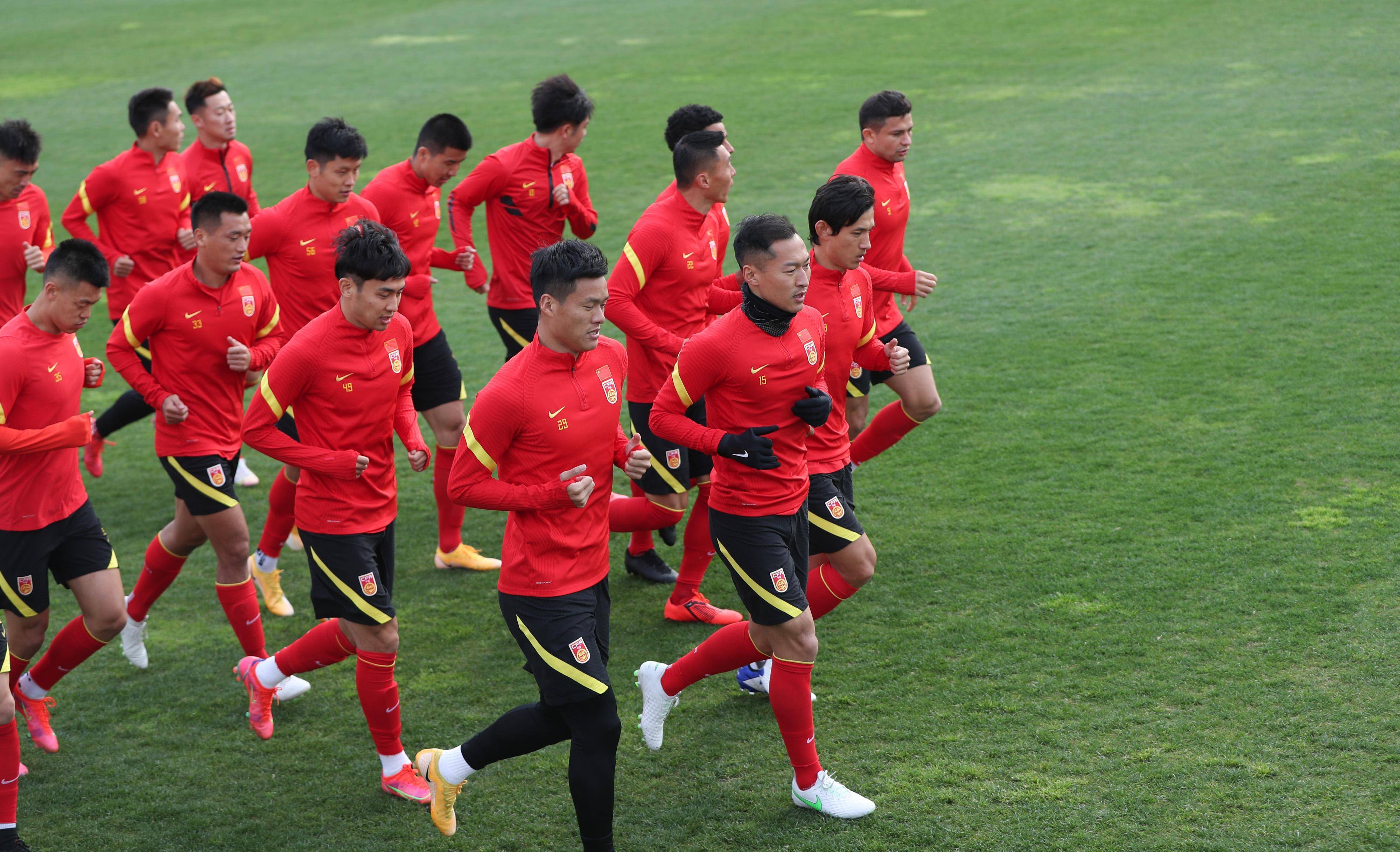 亚冠资格赛倒计时,球队备战热身 亚冠资格赛倒计时,球队备战热身