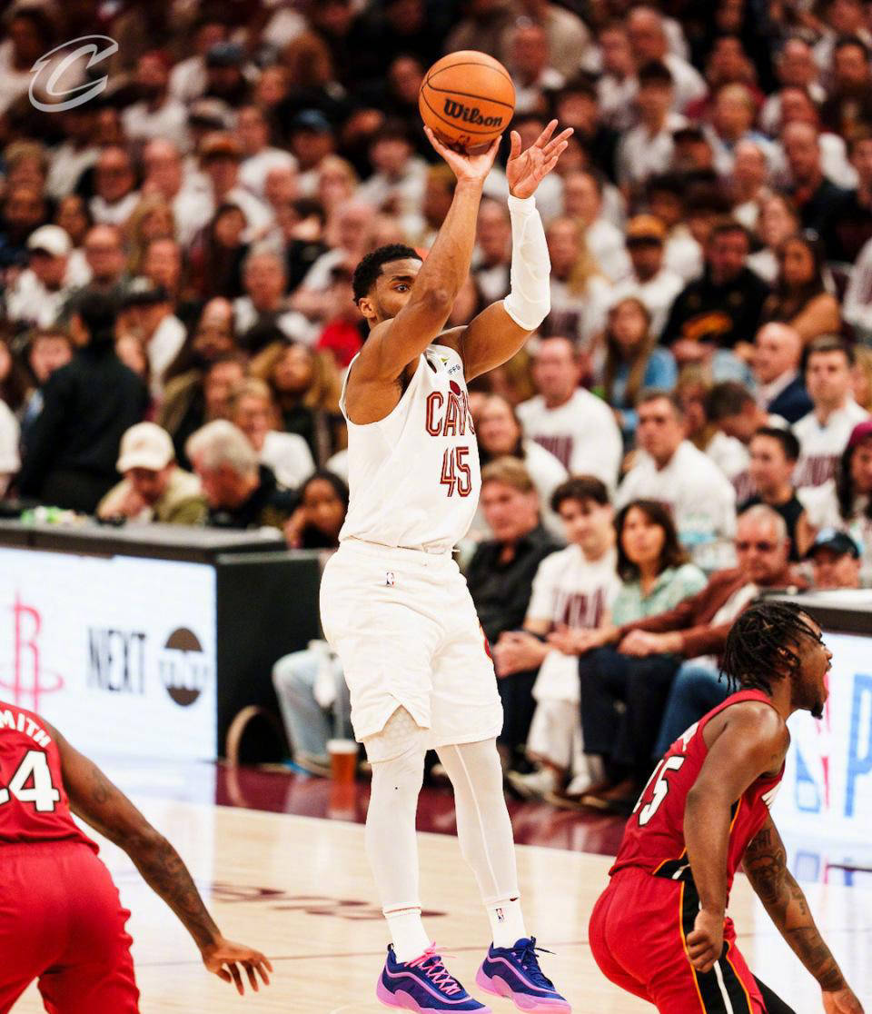 抢眼表现:热火队小将再次砍下高分的简单介绍 抢眼表现:热火队小将再次砍下高分的简单介绍