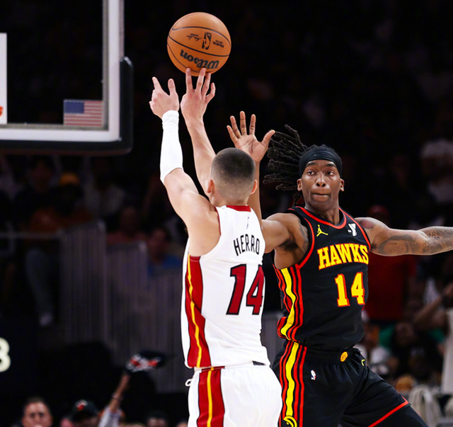 热火击败老鹰,实现三连胜 热火击败老鹰,实现三连胜