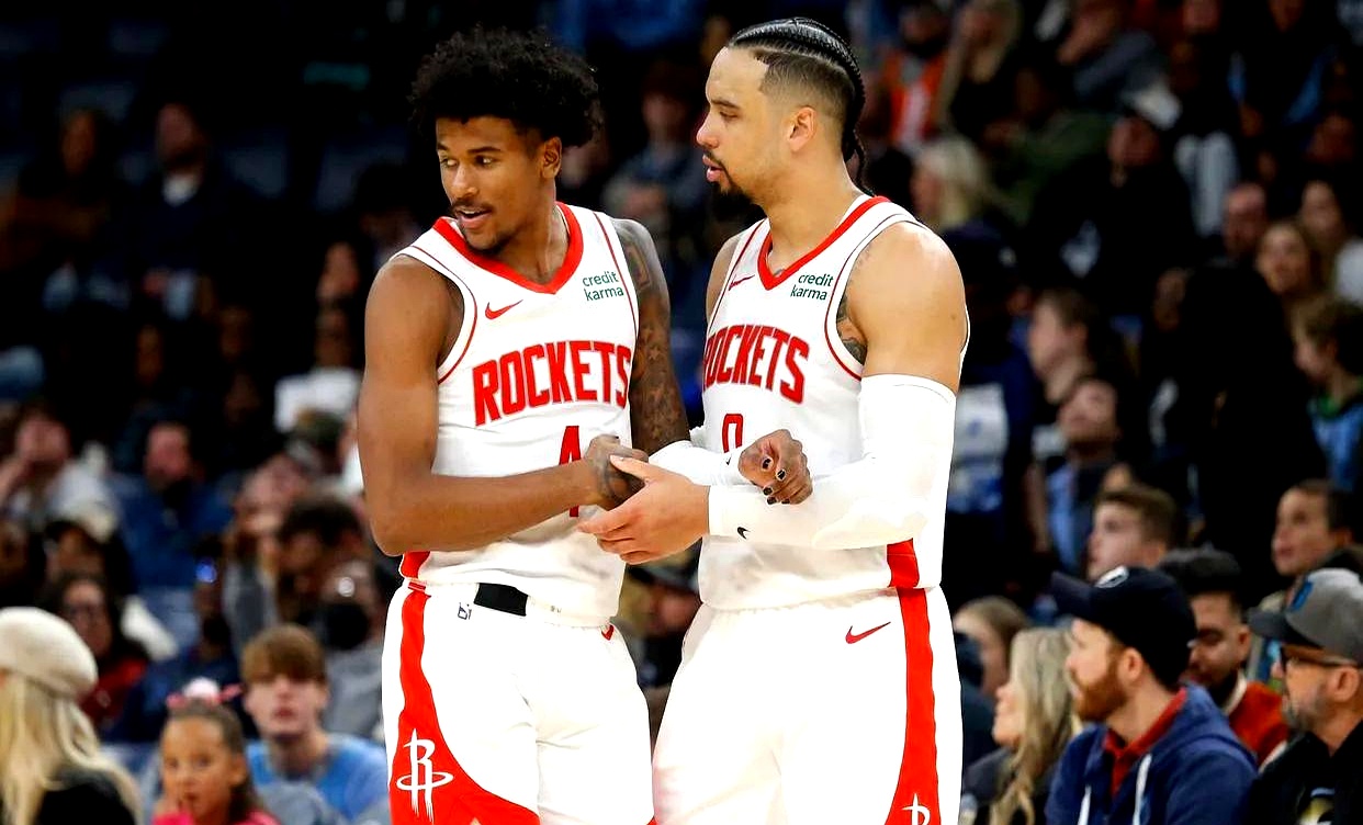 火箭不敌勇士陷入西部决赛绝境