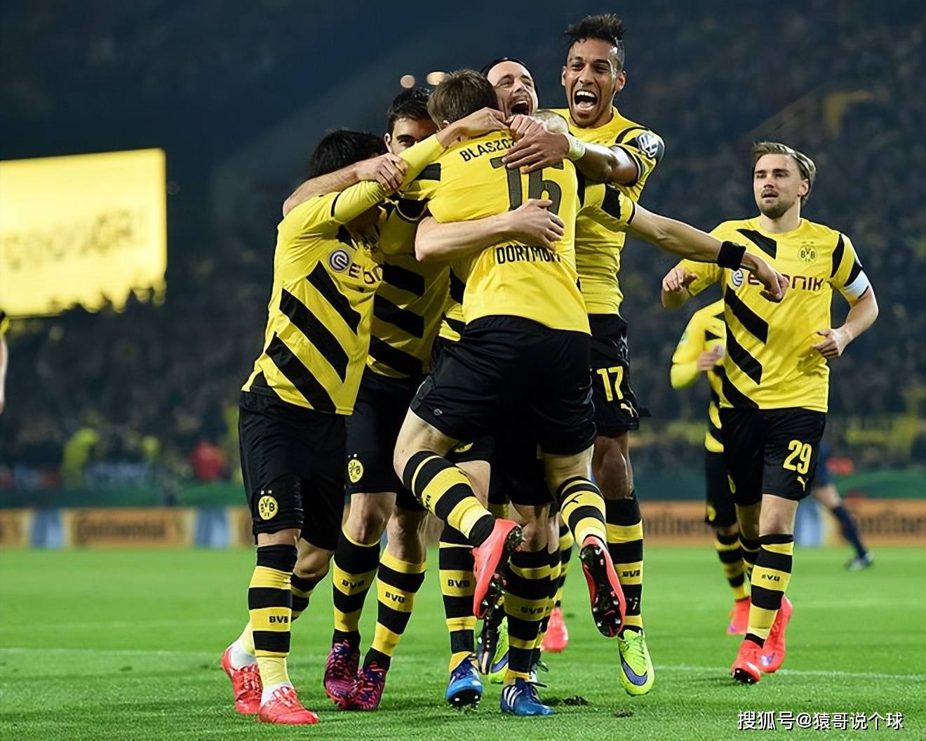 多特蒙德精神十足,击败强敌 多特蒙德精神十足,击败强敌